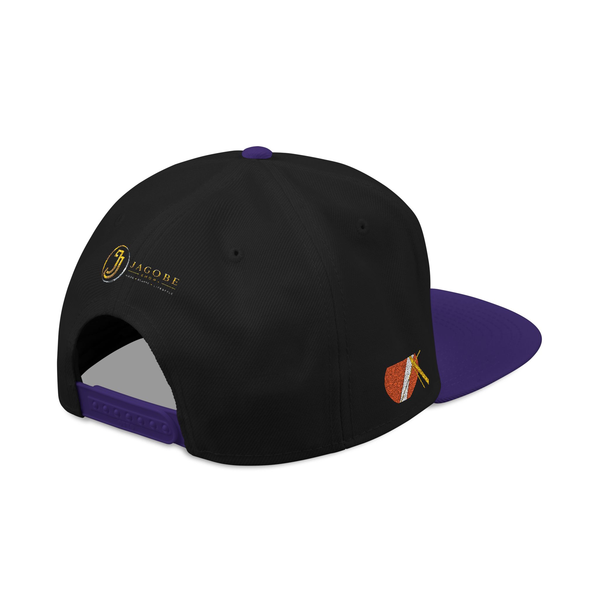 10238972112173816122_2048.jpeg Casquette — Design « SENIOR» en lettres épaisses avec logo latéral – Image 30