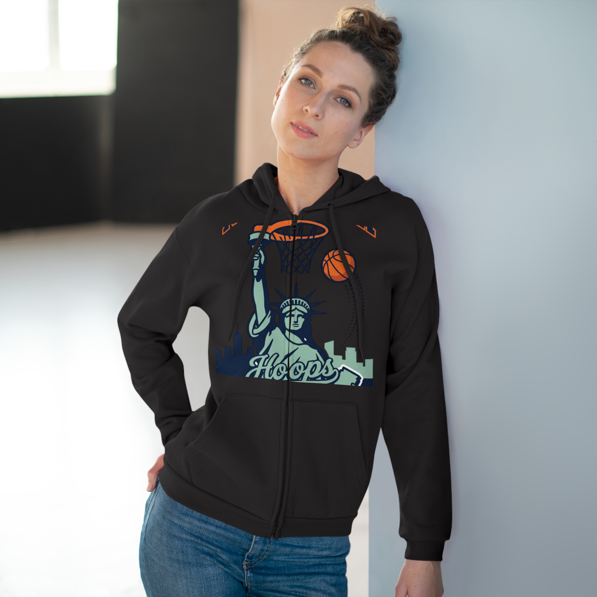 12625564098888438787_2048.jpeg Sweat à capuche zippé « Be the Best » – Basketball & Statue de la Liberté – Image 13