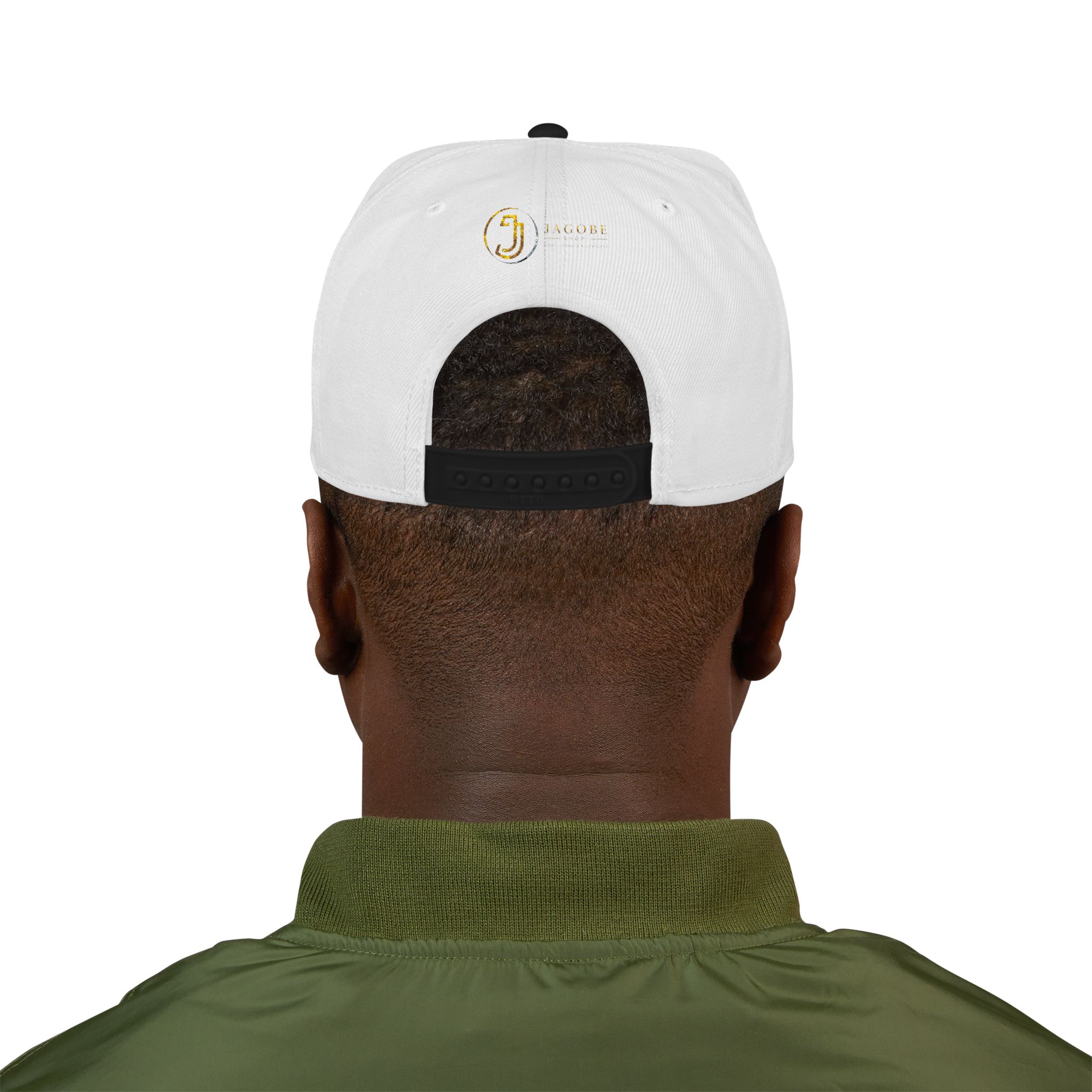 1468908768182084654_2048.jpeg Casquette — Design « SENIOR» en lettres épaisses avec logo latéral – Image 52