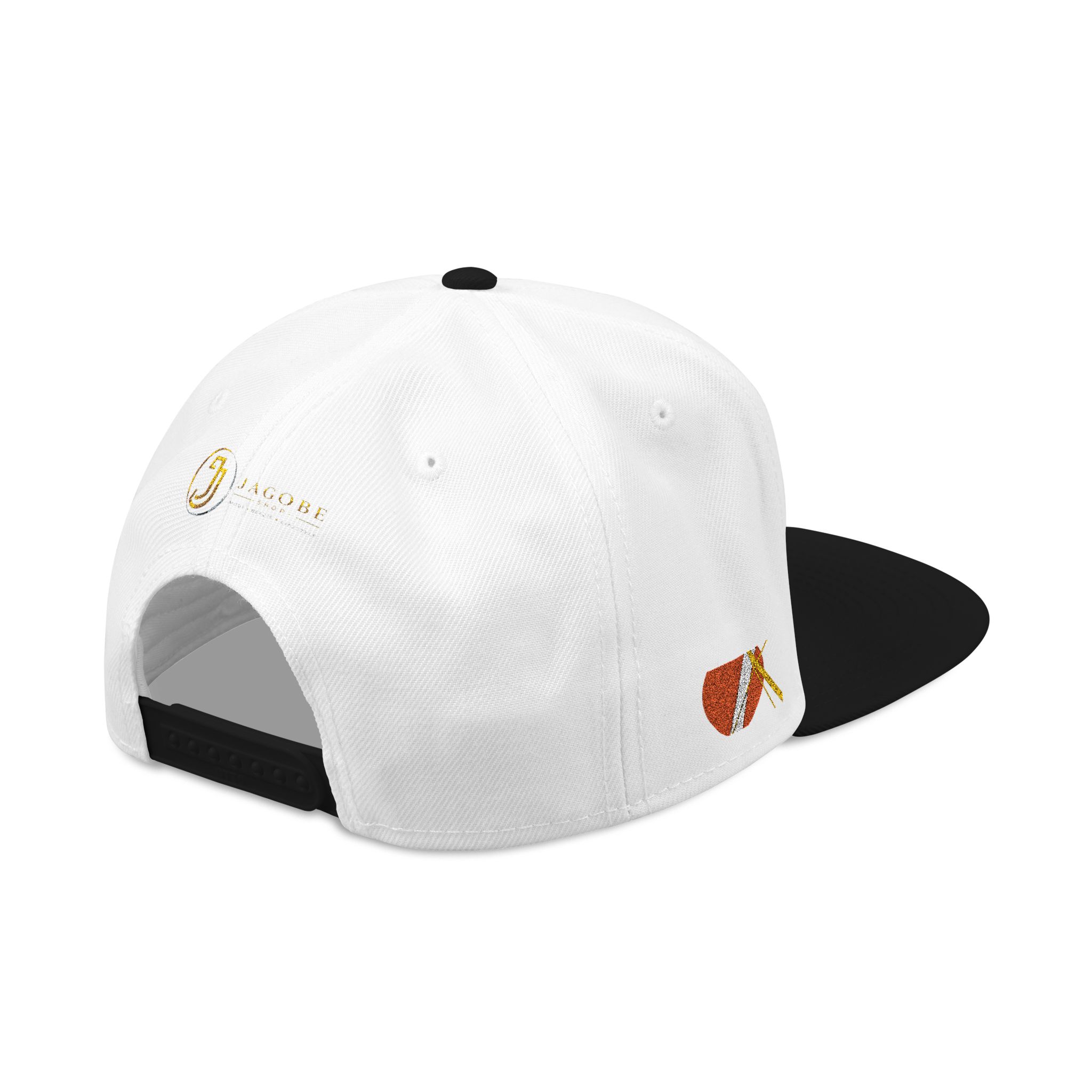 16465375859079367137_2048.jpeg Casquette — Design « SENIOR» en lettres épaisses avec logo latéral – Image 50
