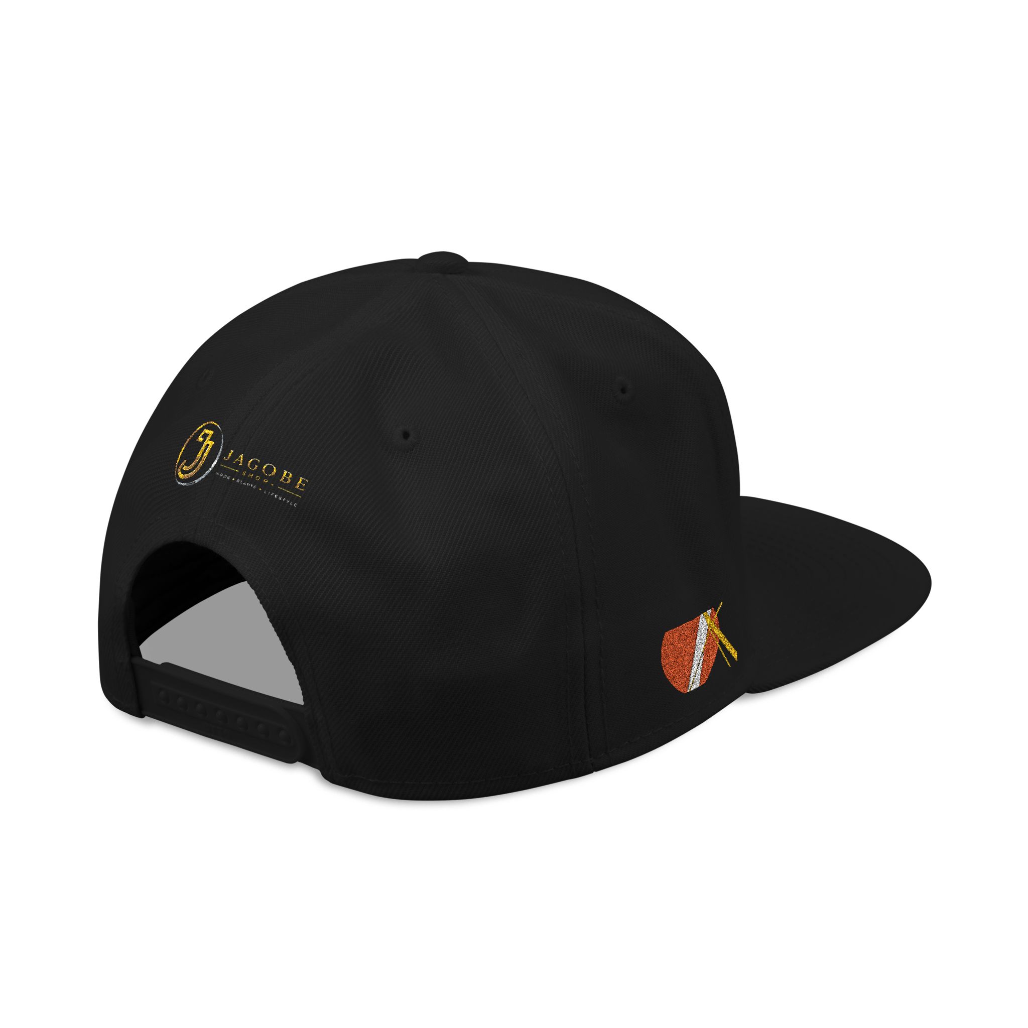 641920257996412011_2048.jpeg Casquette — Design « SENIOR» en lettres épaisses avec logo latéral – Image 18